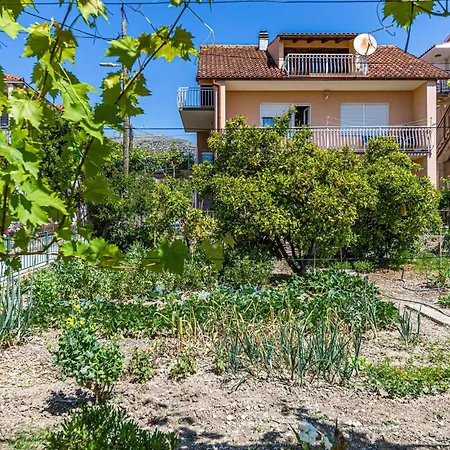 Lejlighed 2 Bedroom Cozy In *