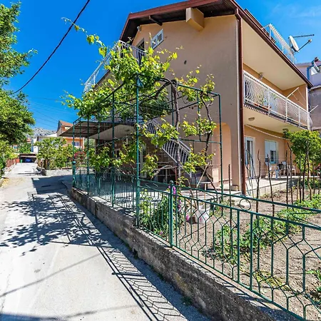 Beautiful In With Wifi Apartment