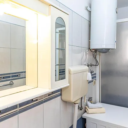 Apartman 2 Bedroom Cozy In