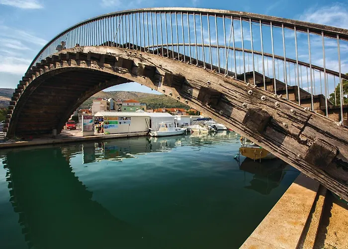 Apartament 2 Bedroom Cozy In Trogir